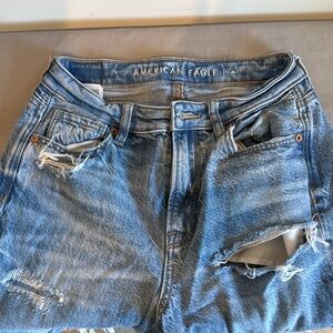 American eagle mom jeans
